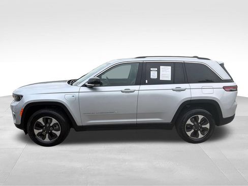 Used 2024 Jeep Grand Cherokee Limited 4xe AWD/4WD image 2