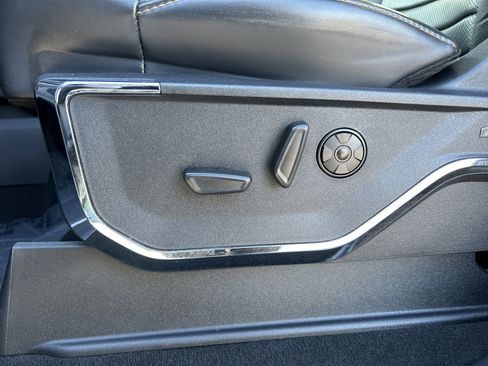 Certified 2024 Ford F350 Platinum w/ Tremor Off-Road Package image 13