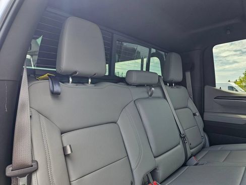 Used 2025 Chevrolet Silverado 1500 LTZ w/ LTZ Premium Package AWD/4WD image 13