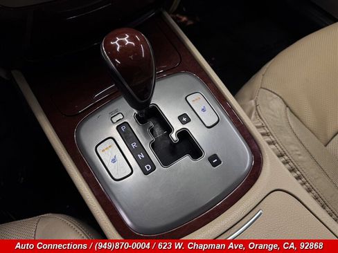 Used 2012 Hyundai Genesis 3.8 w/ Premium Pkg RWD image 13