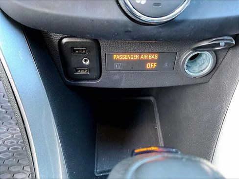 Used 2020 Chevrolet Trax LS FWD image 25
