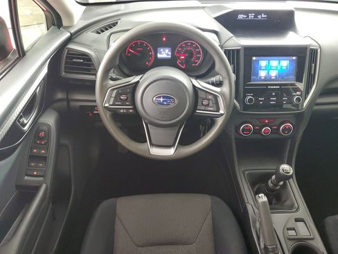 Used 2021 Subaru Crosstrek 2.0i image 14