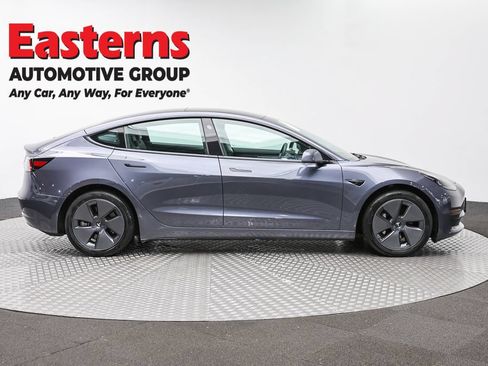 Used 2023 Tesla Model 3 Standard Range RWD image 4