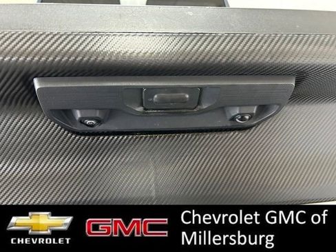 Used 2023 Chevrolet Silverado 1500 LT w/ Z71 Off-Road Package AWD/4WD image 7