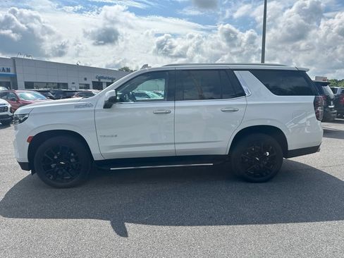 Used 2023 Chevrolet Tahoe High Country AWD/4WD image 8