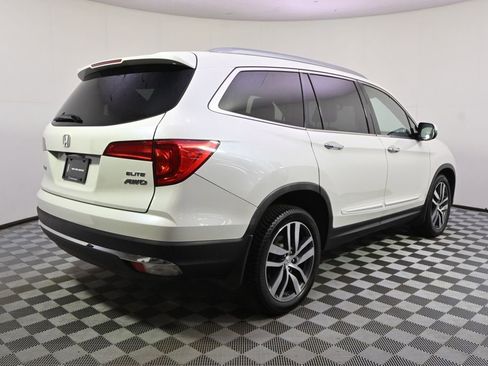 Used 2016 Honda Pilot Elite image 7