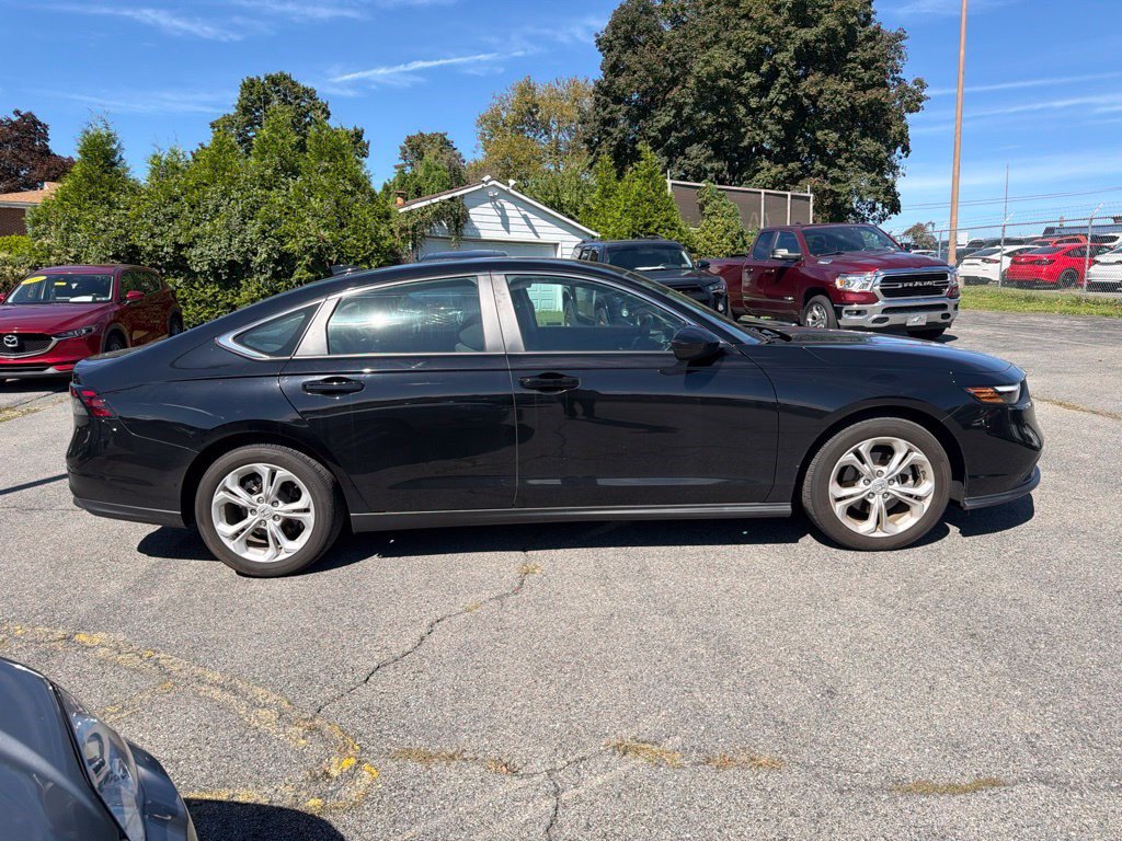 Used 2024 Honda Accord LX image 8