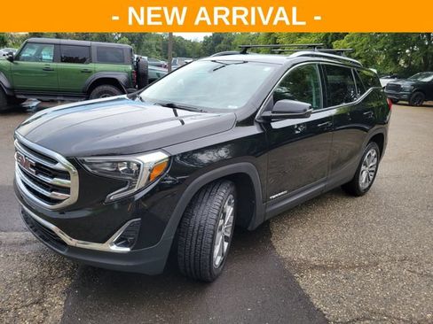 Used 2020 GMC Terrain SLT w/ Preferred Package AWD/4WD image 7