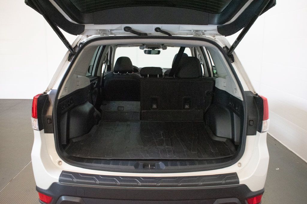 Used 2021 Subaru Forester Premium AWD/4WD image 25