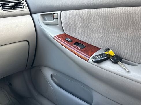 Used 2007 Toyota Corolla CE image 27