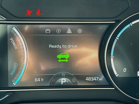 Used 2020 Kia Niro EX Premium w/ Cold Weather Package FWD image 18