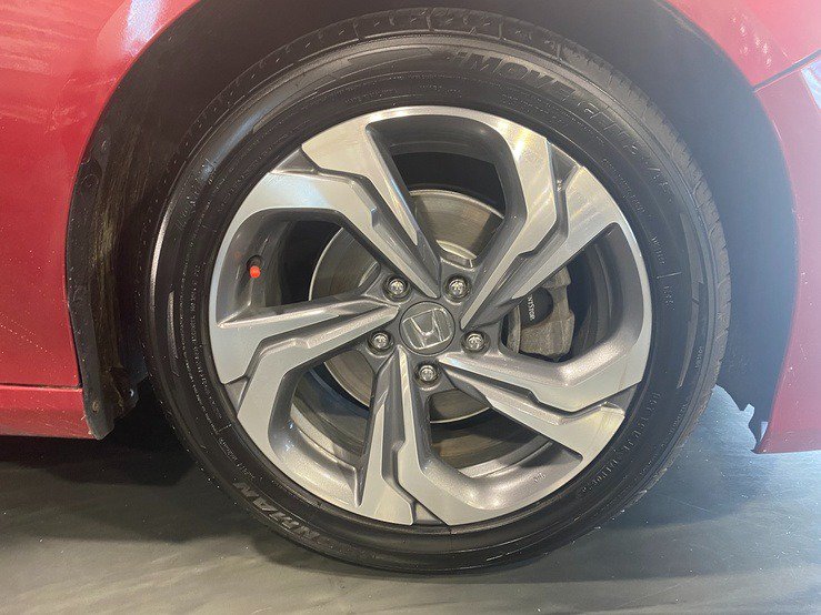 Used 2018 Honda Accord EX-L image 11