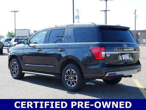 Certified 2024 Ford Expedition XLT image 3