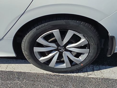 Certified 2024 Honda Civic LX image 6