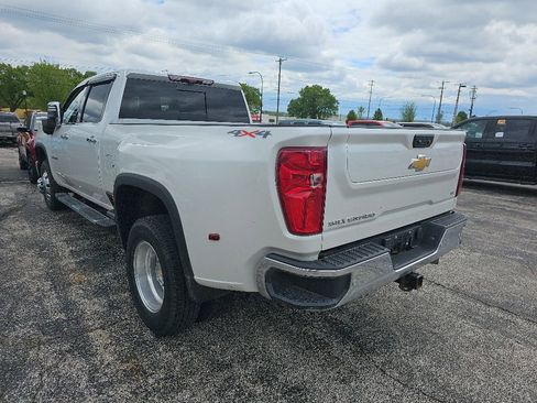 Used 2024 Chevrolet Silverado 3500 LTZ w/ LTZ Plus Package AWD/4WD image 12