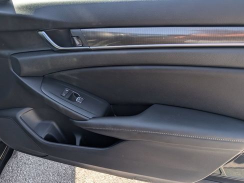 Used 2019 Honda Accord Sport image 33