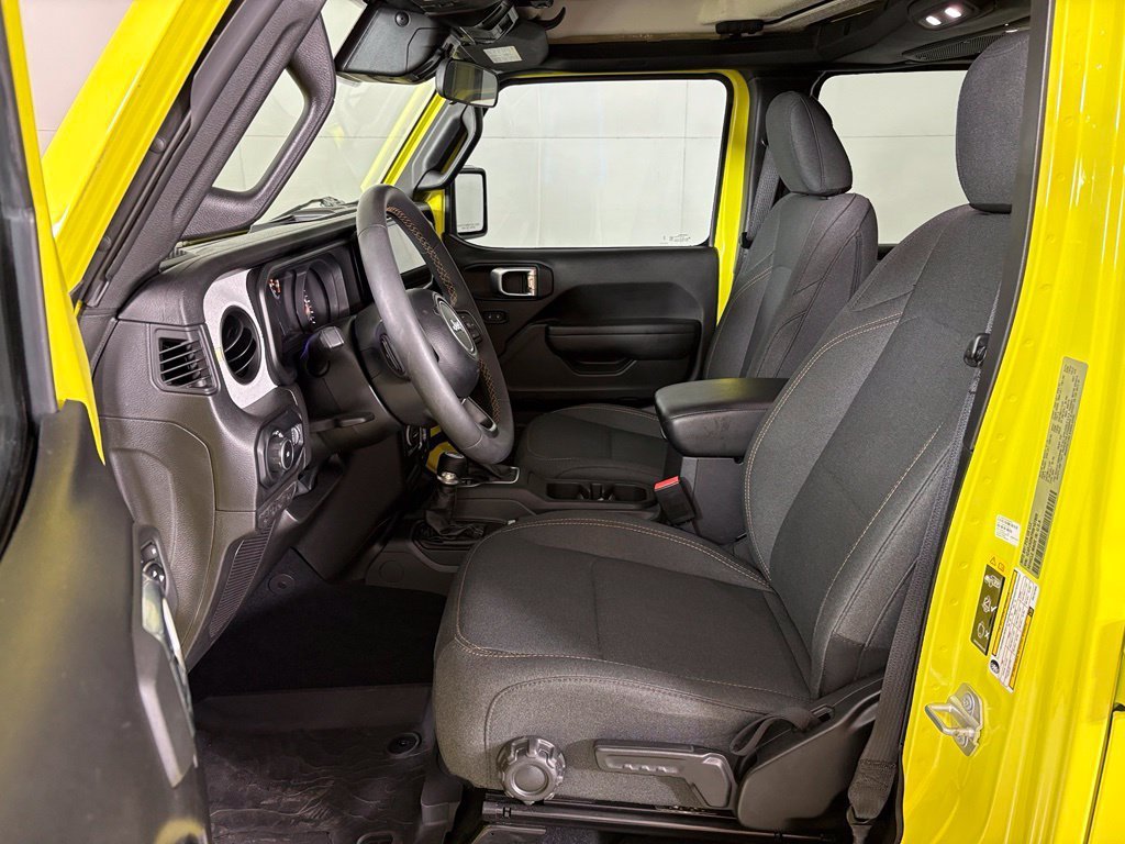 Used 2024 Jeep Wrangler Unlimited Sport AWD/4WD image 15