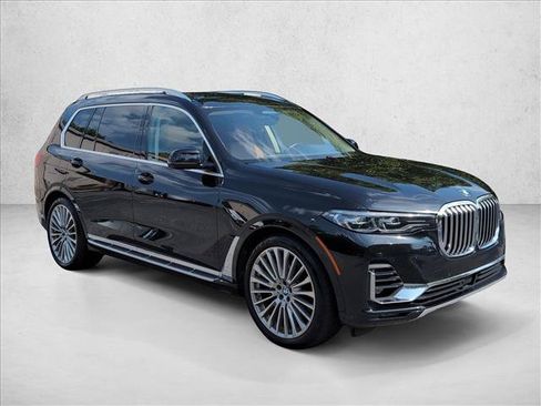 Used 2019 BMW X7 xDrive50i w/ Premium Package AWD/4WD image 3