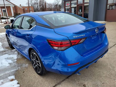 Used 2024 Nissan Sentra SR w/ SR Premium Package image 4