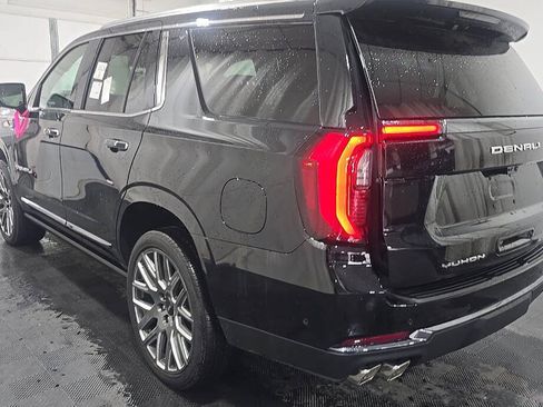 Used 2026 GMC Yukon Denali Ultimate w/ LPO, Floor Liner Package AWD/4WD image 6
