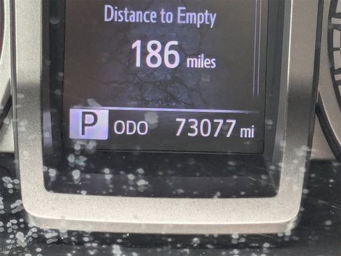 Used 2019 Toyota Tacoma SR5 image 30