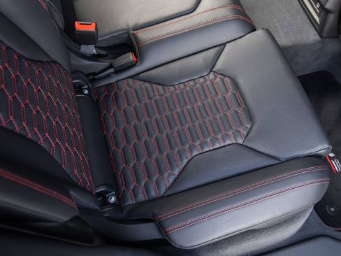 Used 2024 Lamborghini Urus S AWD/4WD image 44