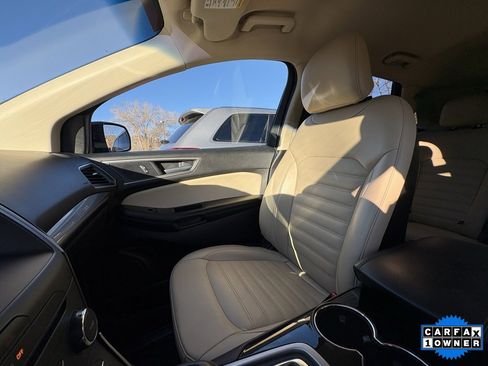 Used 2017 Ford Edge SEL w/ Equipment Group 201A image 21