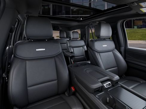New 2027 Ford Expedition Platinum w/ Stealth Appearance Package AWD/4WD image 10