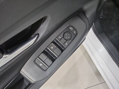 New 2026 Nissan Sentra SV w/ SV Convenience Package FWD image 11