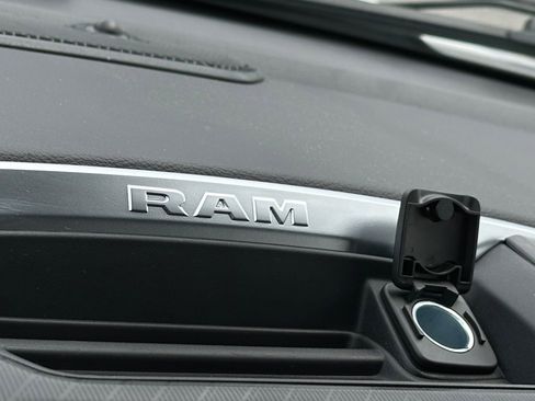 Used 2025 RAM 1500 Big Horn AWD/4WD image 21