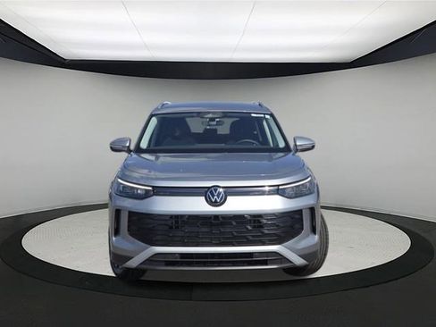 New 2025 Volkswagen Tiguan S image 2