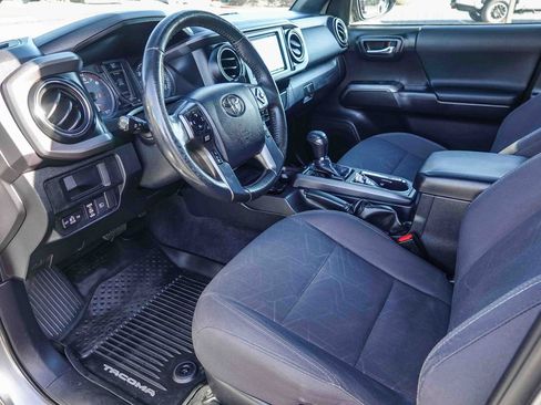 Certified 2018 Toyota Tacoma TRD Sport RWD image 20