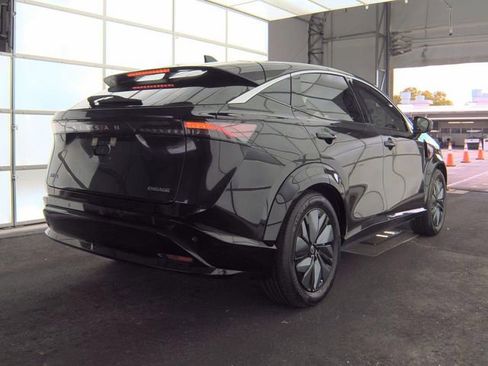 Certified 2023 Nissan Ariya FWD image 3