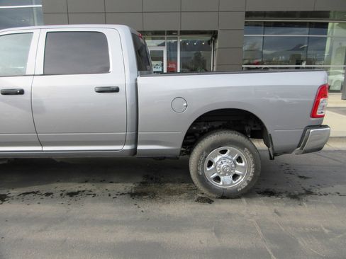 Used 2021 RAM 2500 Tradesman image 8