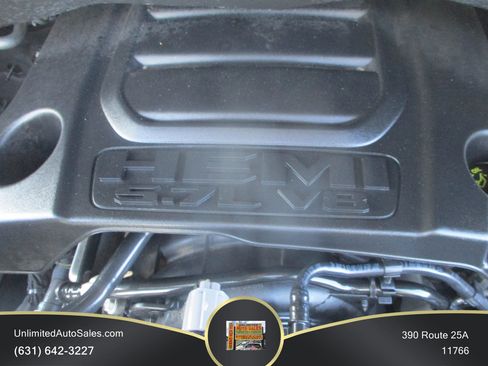 Used 2019 RAM 1500 Limited AWD/4WD image 18