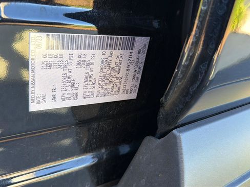 Used 2023 Nissan Rogue SV AWD/4WD image 40