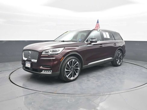 Used 2020 Lincoln Aviator Reserve w/ Equipment Group 202A AWD/4WD image 4