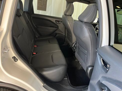 Used 2025 Subaru Forester Limited AWD/4WD image 24