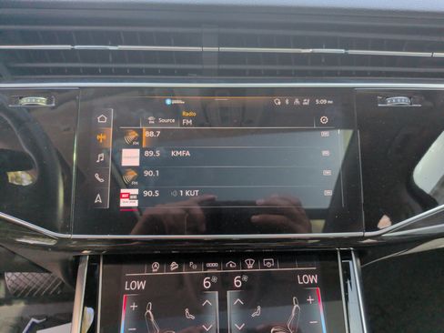 Certified 2023 Audi Q7 3.0T Prestige AWD/4WD image 20