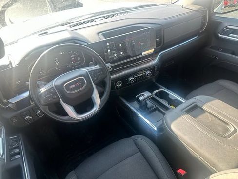 Used 2022 GMC Sierra 1500 Elevation AWD/4WD image 17