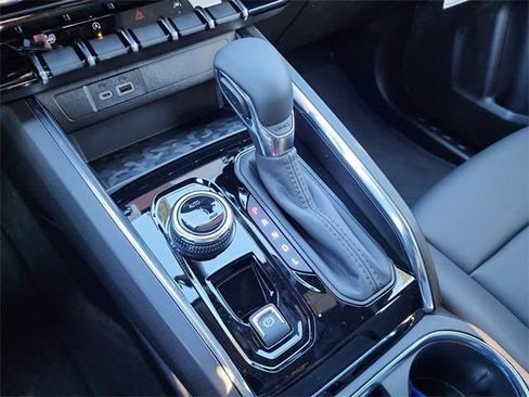 New 2026 GMC Canyon Elevation w/ Convenience Package AWD/4WD image 22