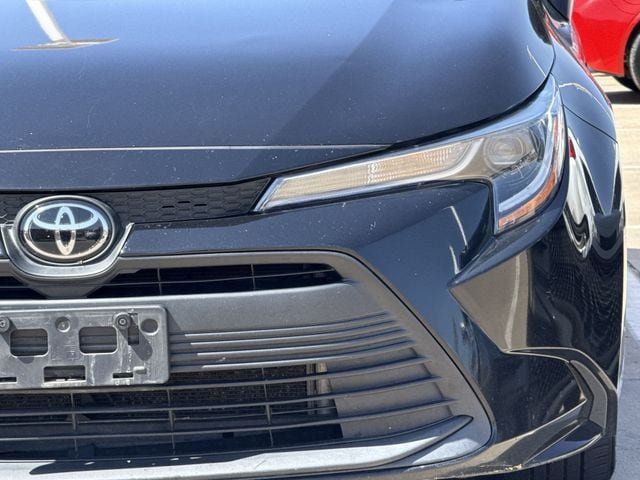 Used 2024 Toyota Corolla LE FWD image 9