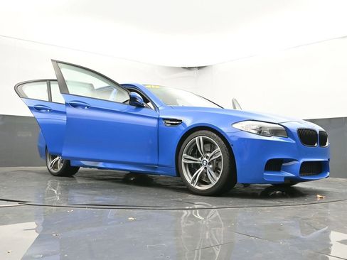 Used 2013 BMW M5 Base image 61