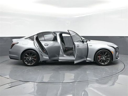 Used 2025 Cadillac CT5 V image 67