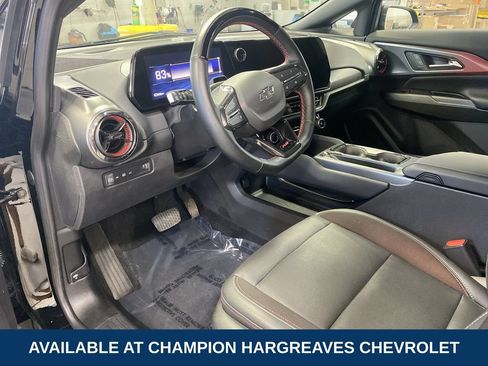 Used 2024 Chevrolet Equinox EV RS FWD image 13