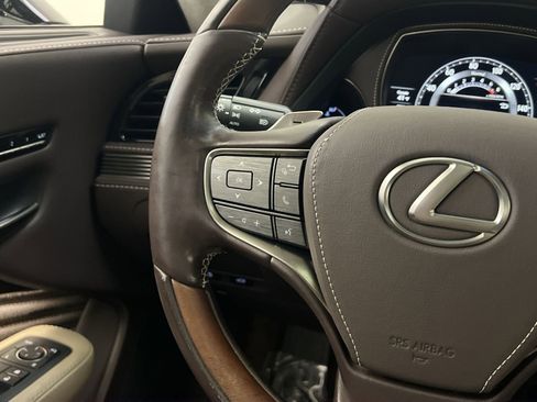Used 2018 Lexus LS 500 AWD image 34