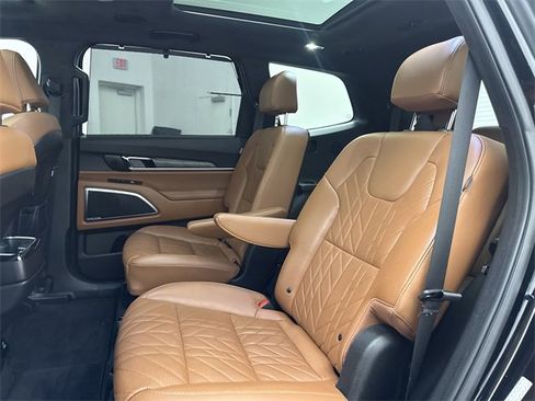 Used 2023 Kia Telluride SX Prestige X-Pro image 27