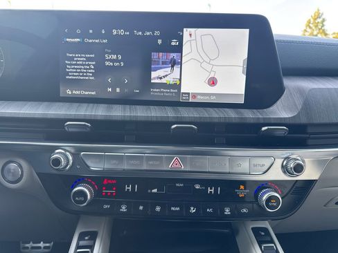 Used 2024 Kia Telluride SX w/ Towing Package image 31