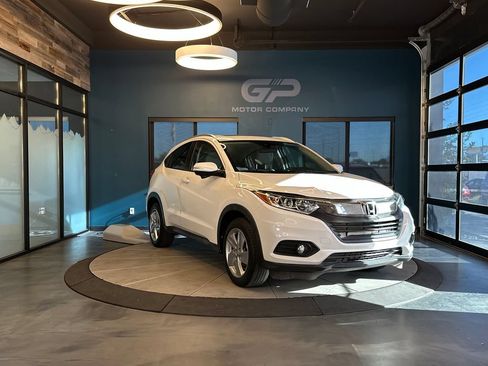 Used 2020 Honda HR-V EX image 1