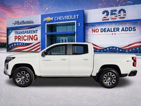 New 2026 Chevrolet Colorado Z71 w/ Z71 Convenience Package 2 AWD/4WD image 3